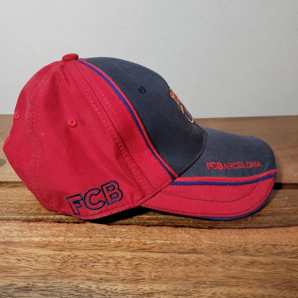 FC Barcelona red and dark gray/black adjustable hat - Picture 4 of 8